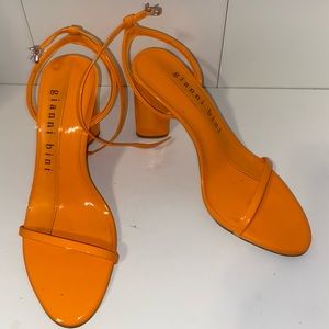Women’s Heel